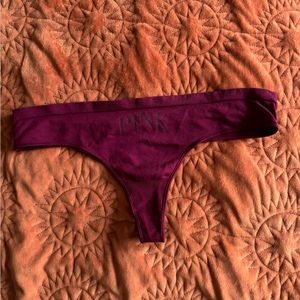 VS Pink Thong